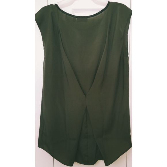 Olive Green Hi-Lo Sleeveless Tunic - Picture 3 of 9